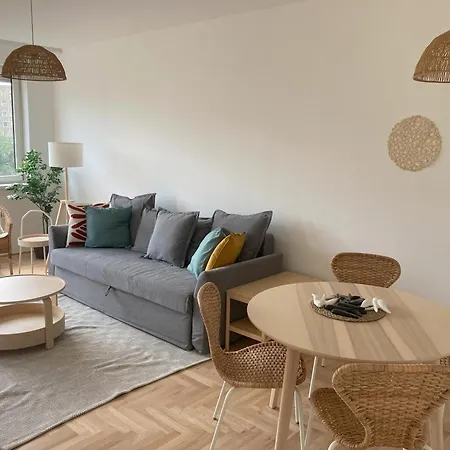 Zazie With Free Parking Apartment